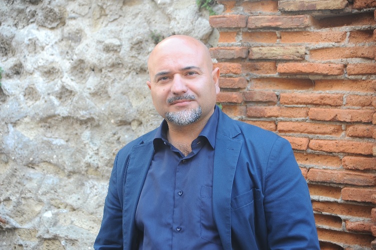 Pozzuoli: Martedì presentazione di “Comunicare l’invisibile”, ultima fatica letteraria di Ciro Biondi   